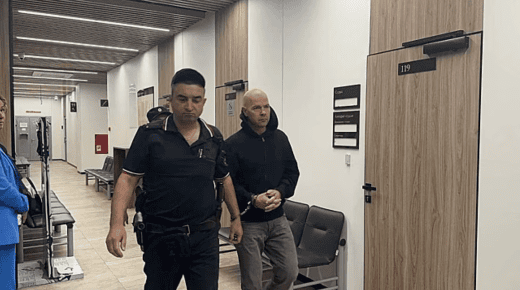 Столичный суд арестовал руководителя клиники, обещавшей исцеление от аутизма